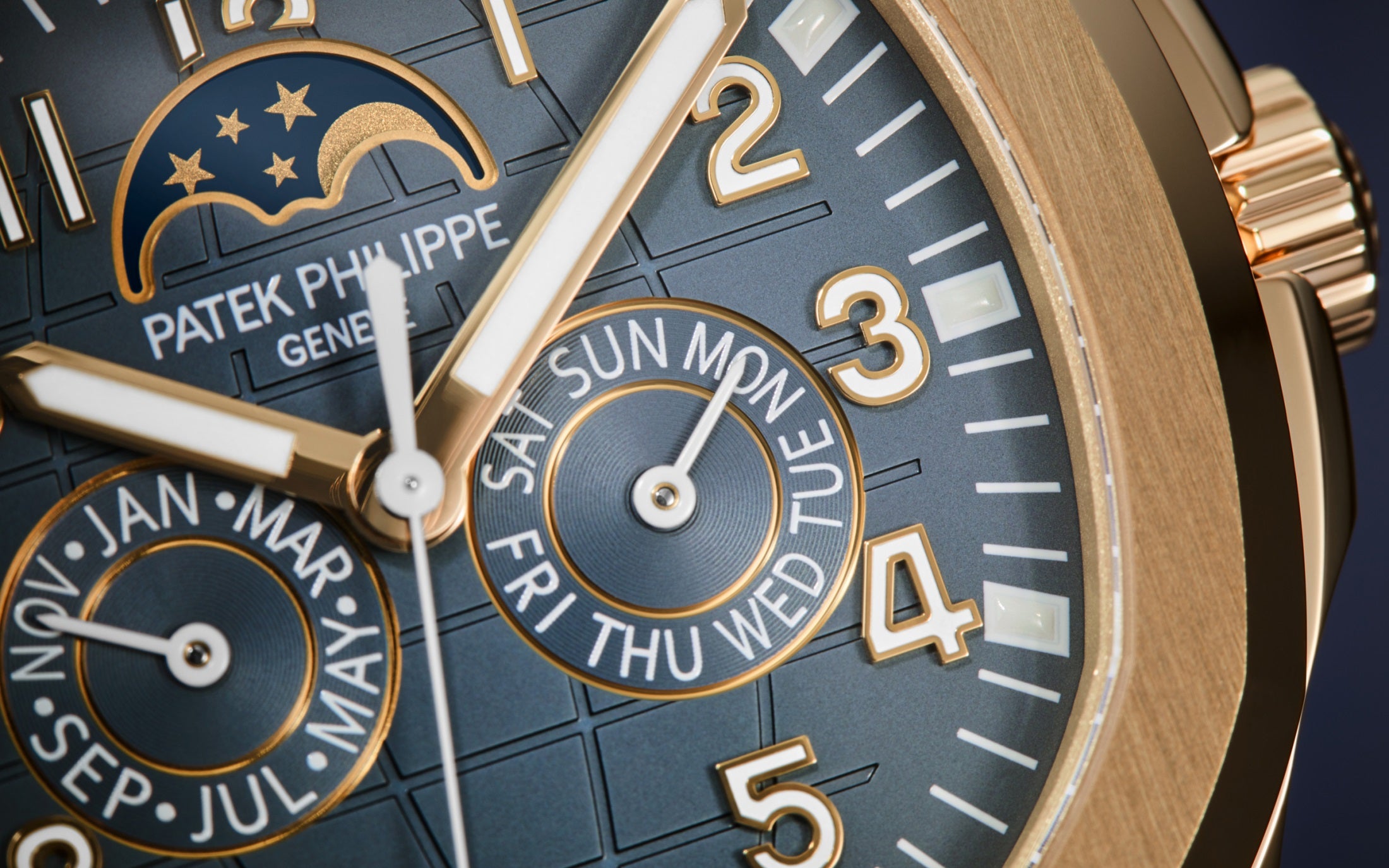 Patek Philippe Aquanaut 5261R-001 – Rose Gold Moon Phase Annual Calendar-DUBAILUXURYWATCH