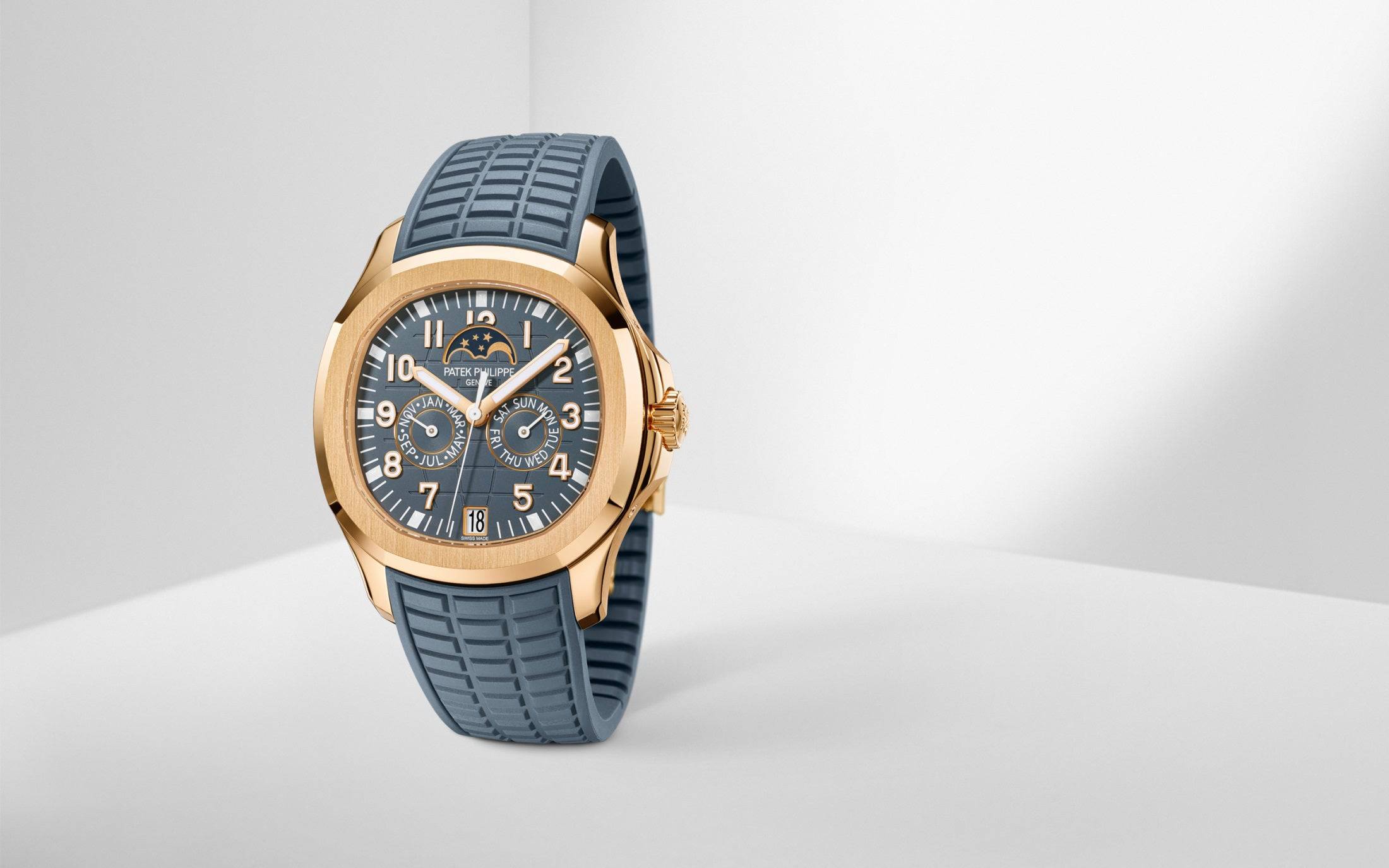 Patek Philippe Aquanaut 5261R-001 – Rose Gold Moon Phase Annual Calendar-DUBAILUXURYWATCH