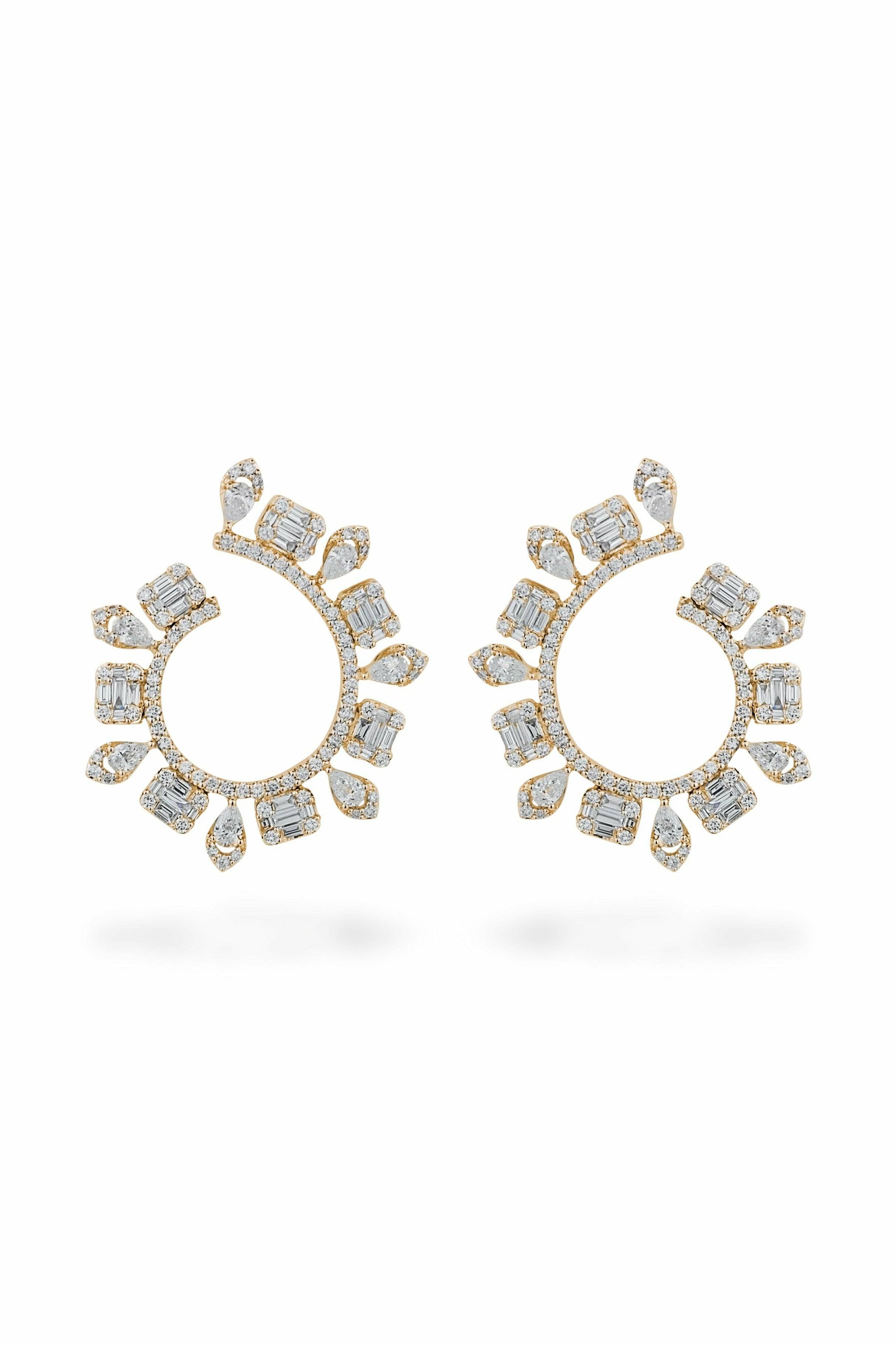 illusion hoop with square and tear drop fringe-DUBAILUXURYWATCH