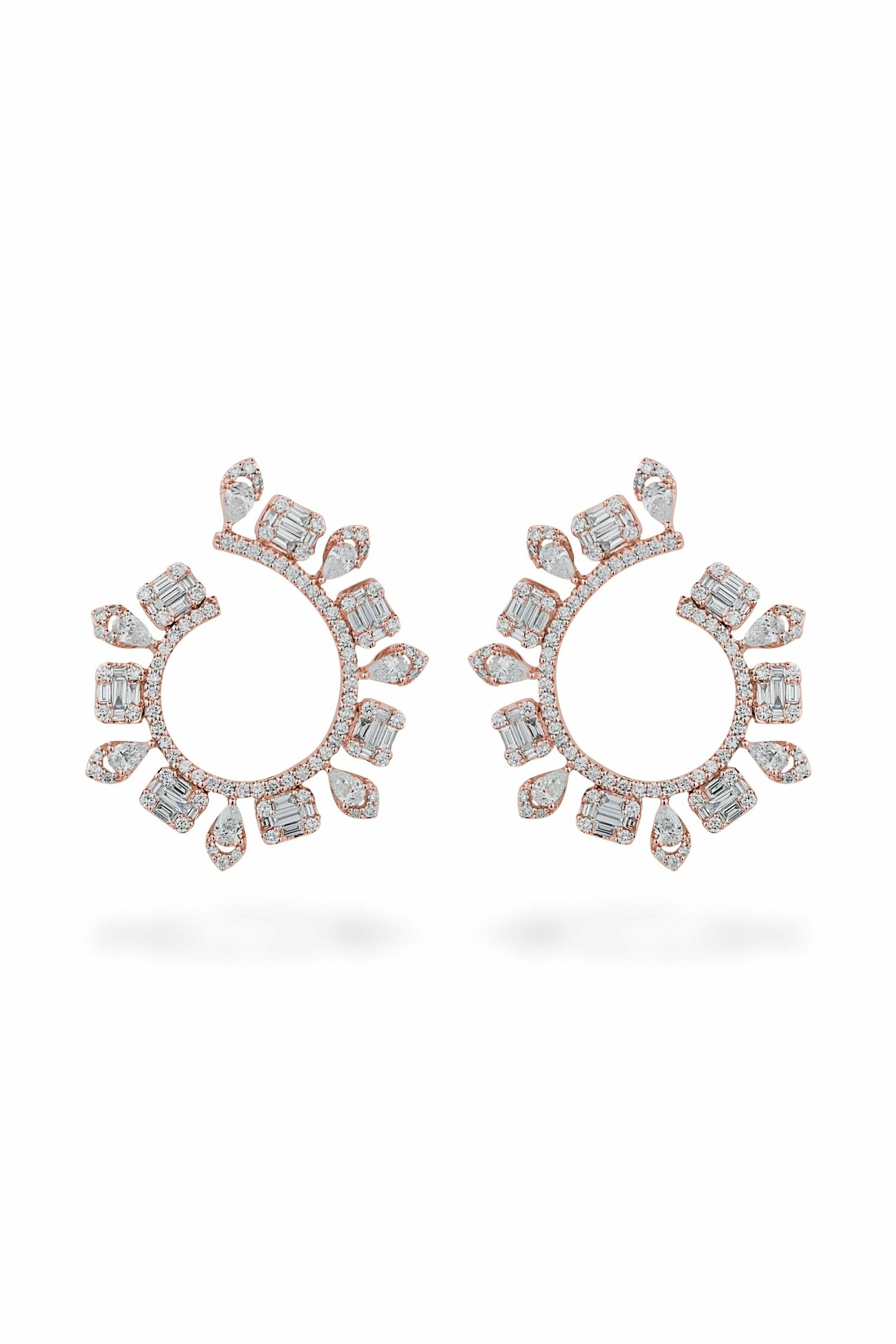 illusion hoop with square and tear drop fringe-DUBAILUXURYWATCH