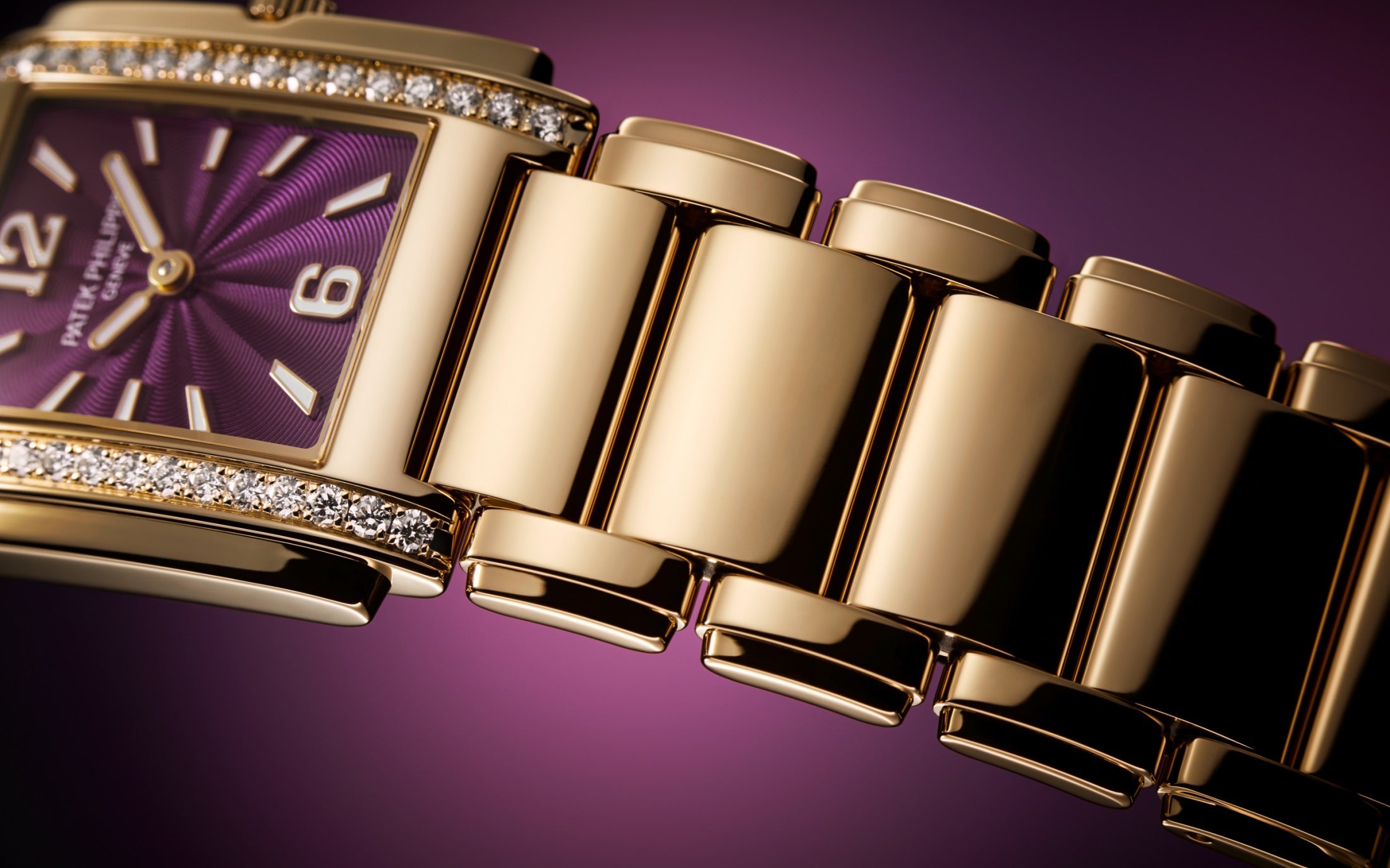 Patek Philippe Twenty~4 4910/1201R-010 – Ladies’ Quartz Rose Gold Watch with Purple Dial & Diamond Bezel-DUBAILUXURYWATCH