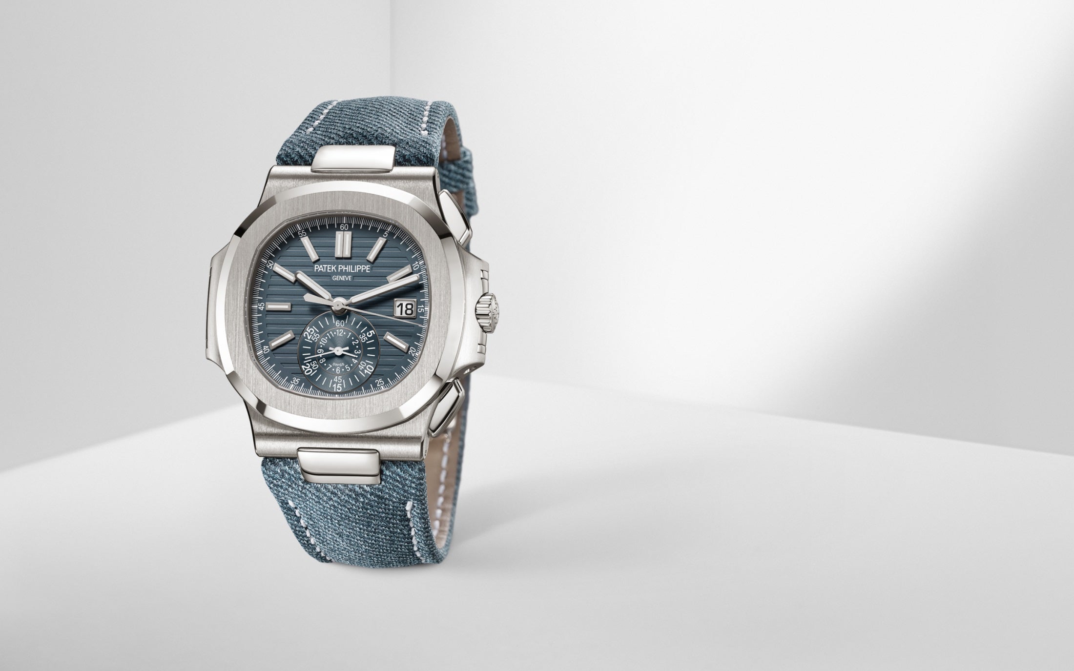 Patek Philippe Nautilus 5980/60G-001 – White Gold, Flyback Chronograph, Blue-Gray Dial-DUBAILUXURYWATCH