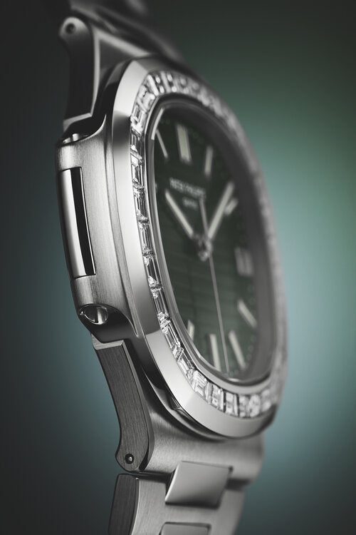 Patek Philippe 5711/1300A – Stainless Steel with Diamond Bezel-DUBAILUXURYWATCH